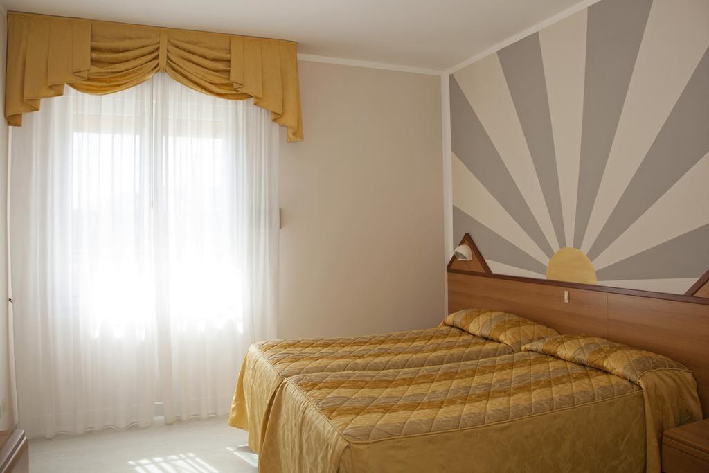 Hotel Righetto Fronte Mare Cavallino-Treporti Exteriör bild
