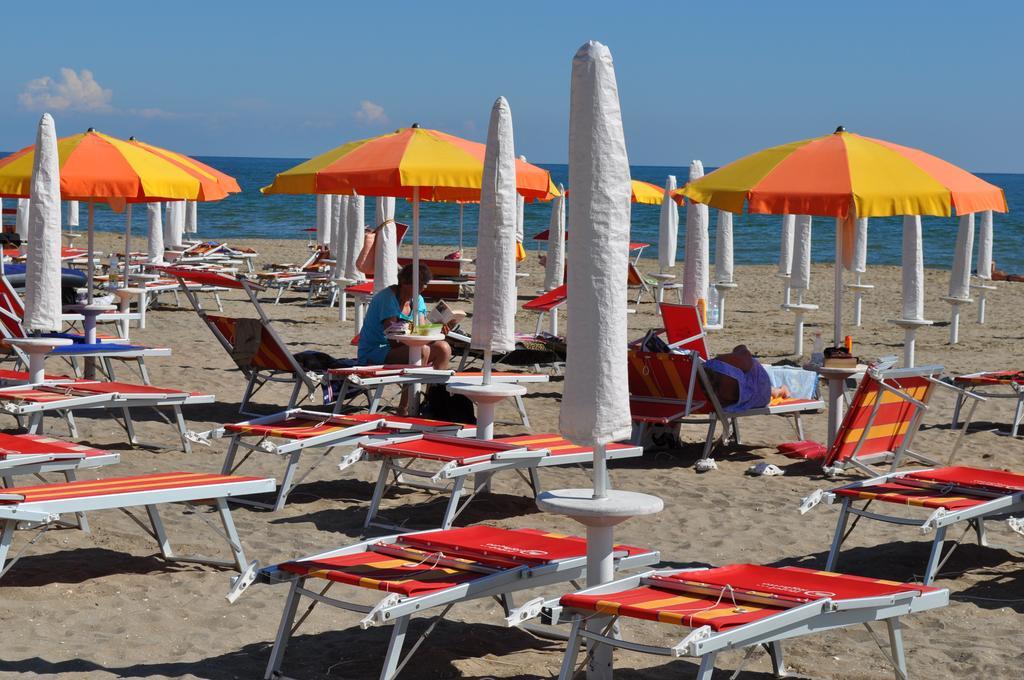 Hotel Righetto Fronte Mare Cavallino-Treporti Exteriör bild